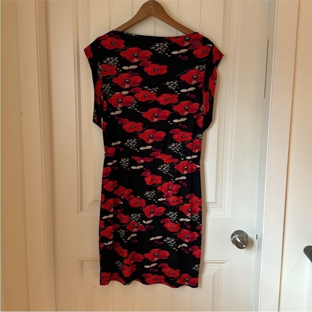 Evan Picone Red Poppy Black Dress. Size 12